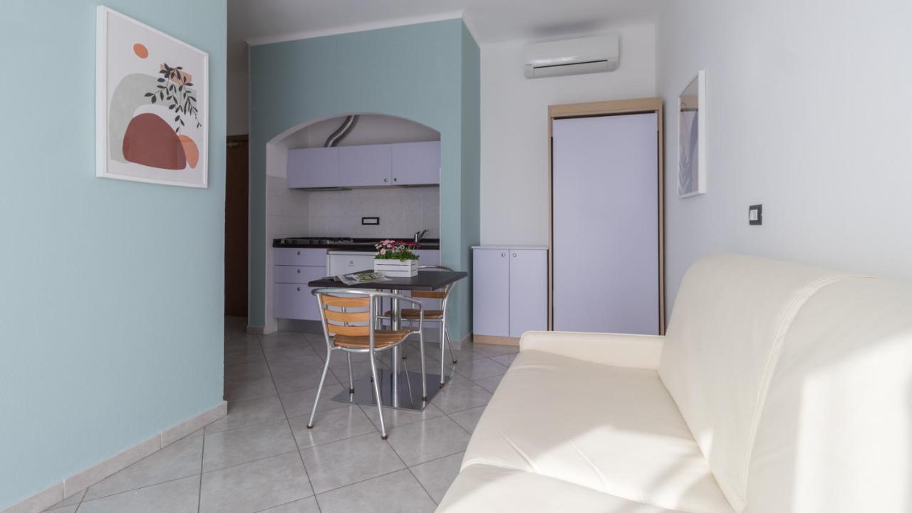 Residence Il Poggio Marina d'Andora Eksteriør billede